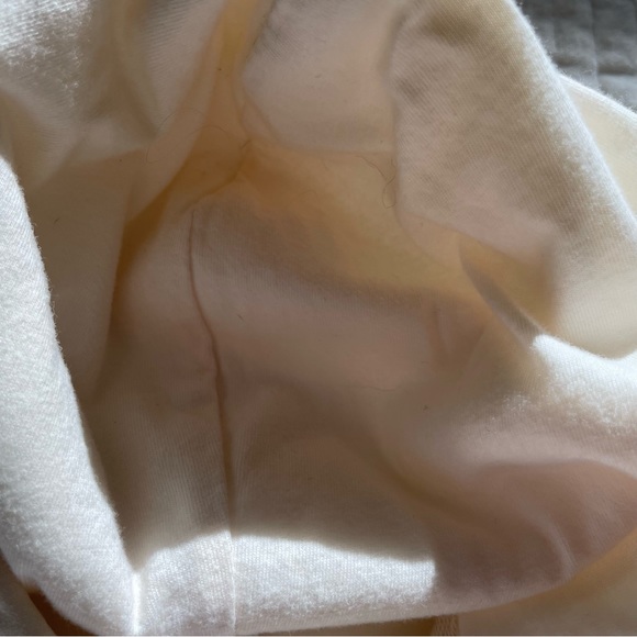 Red & White Snowflake & Heart Embroidered Button Winter Fleece Hooded Cape - Picture 7 of 9